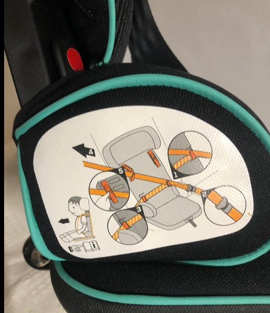 Urban Kanga travel safety seat 9-18kg